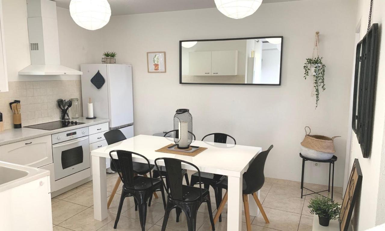 Maison T4 -Jardin+ Parking+ Clim -Proche Remparts Aigues-Mortes Exteriér fotografie